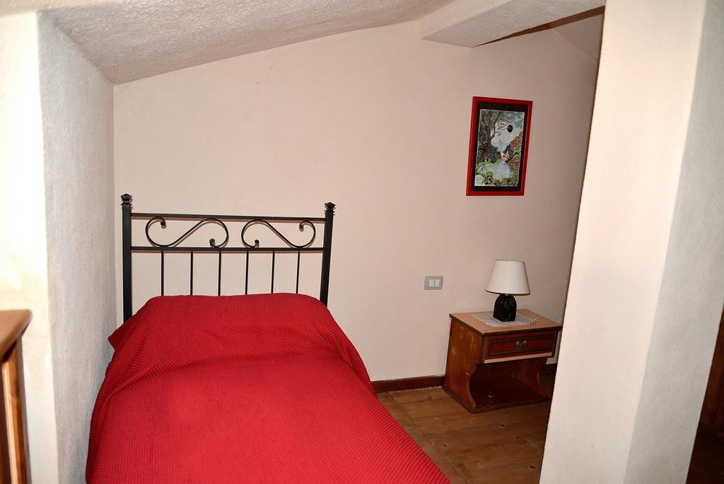 Hotel Valle Del Cedrino Galtellì Extérieur photo